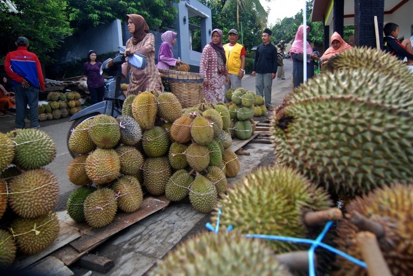 Mati Suri di Pinggiran: Menghidupkan Kembali Pasar Gunungpati di Tengah Dominasi Minimarket